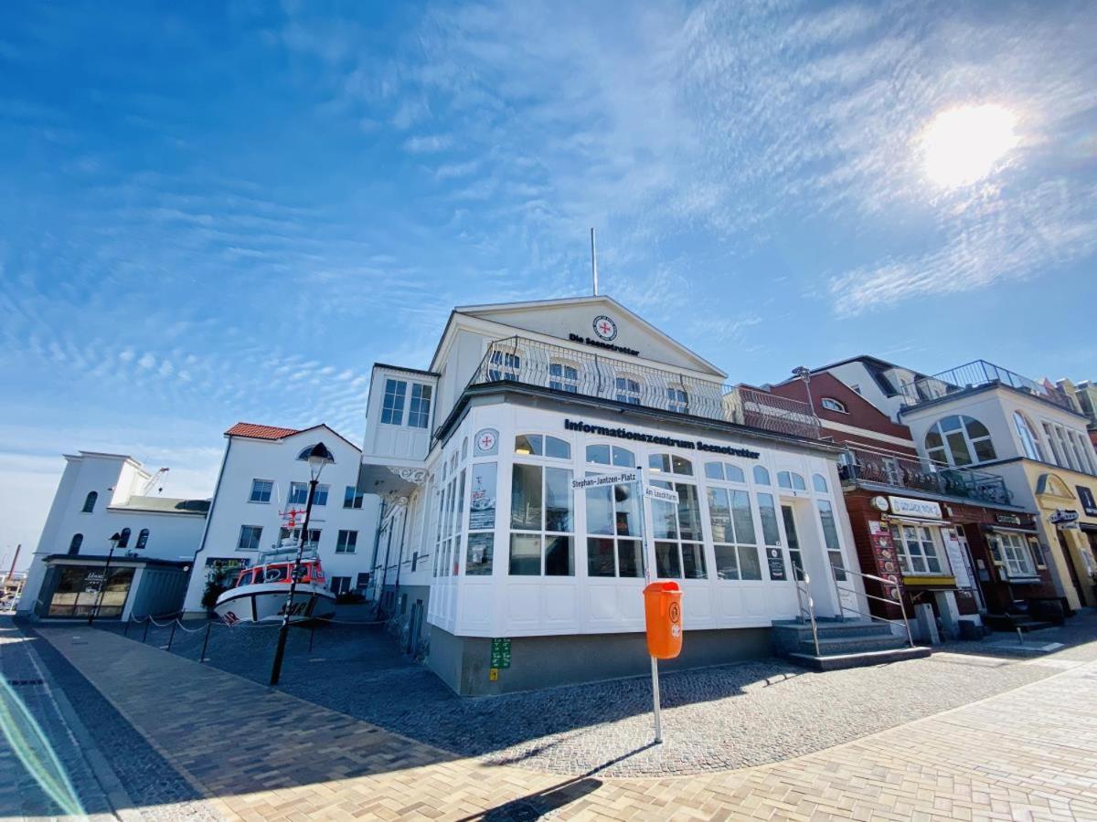 Vormann Jantzen, Direkt Am Leuchtturm Apartment Rostock Luaran gambar